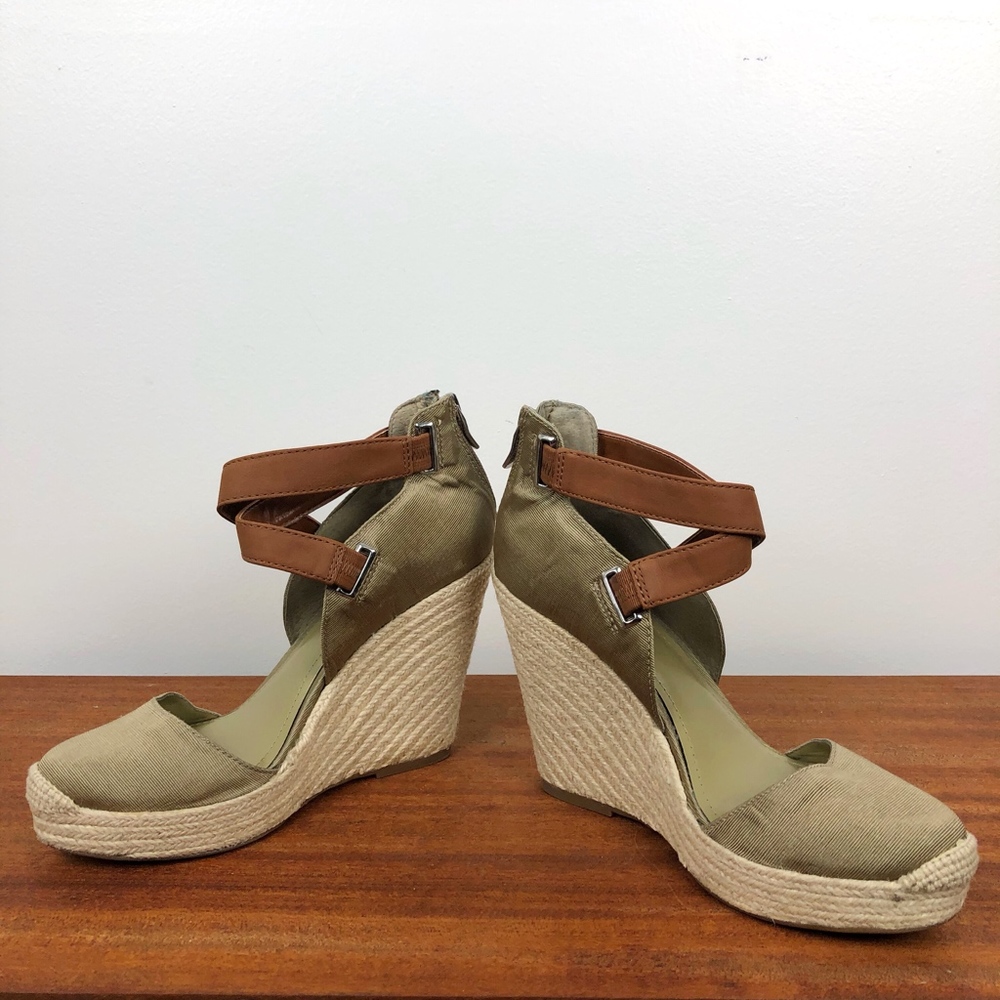 BCBGeneration Espadrilles - Picture 2 of 8